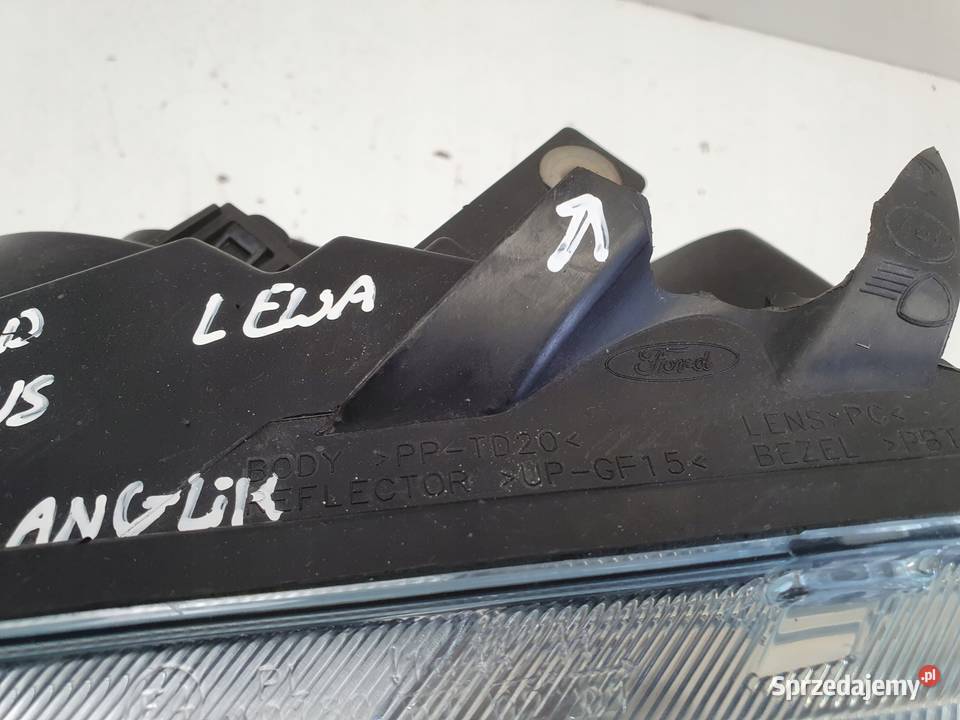 LAMPA LEWA Ford Focus mk2 0206 PRZEDNIA lewy Chełm