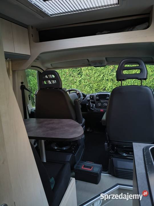 Kamper Peugeot Boxer 2018 130KM Motoryzacja