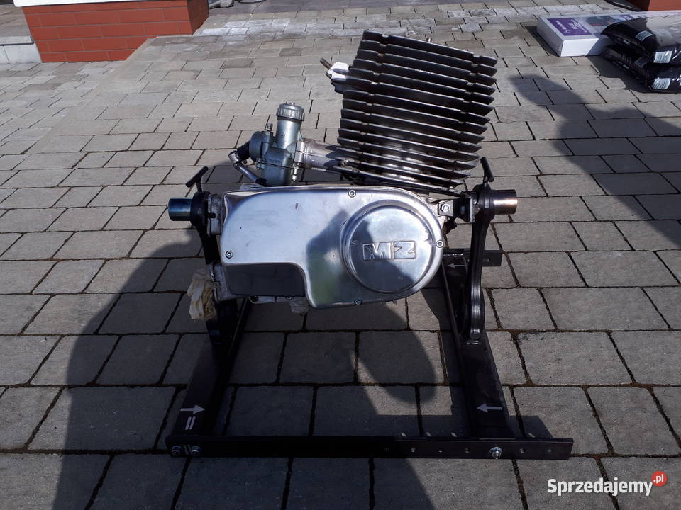Stojak pod silniki motocyklowe JawaWsk Mz komar Pozostałe podkarpackie Rzeszów