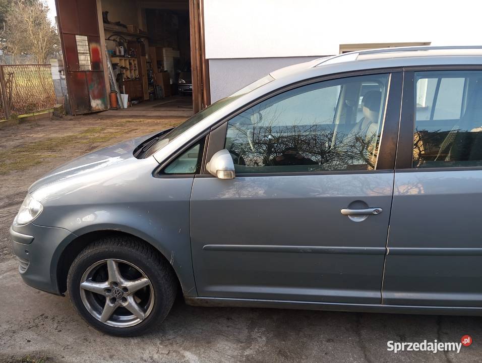 Sprzedam VW Touran 20 tdilift BKD 7osob2008r reflektory ksenonowe Jaworzno