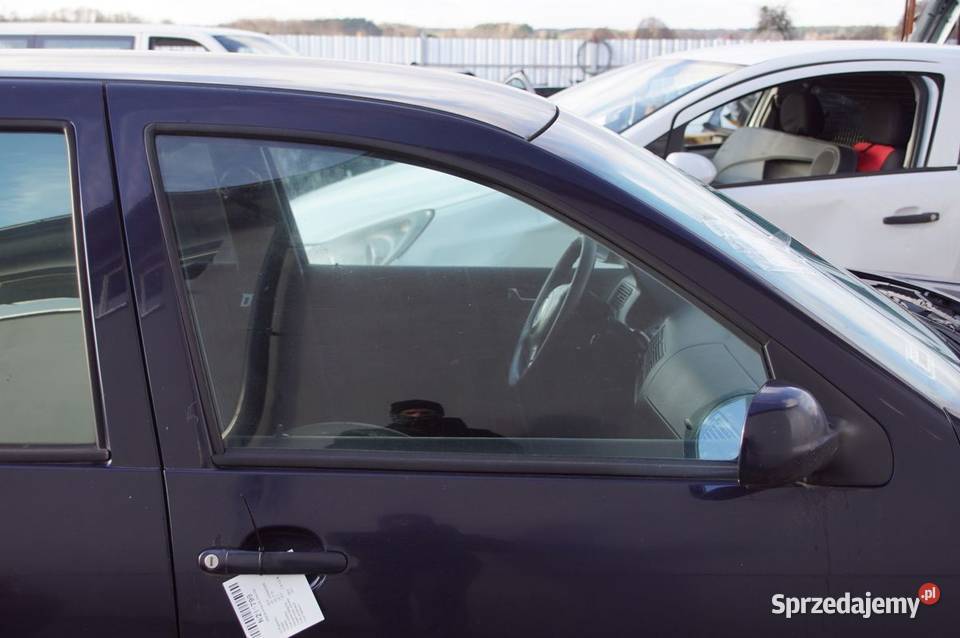 DRZWI PRAWE PRZÓD VOLKSWAGEN GOLF IV LC5H osobowe kujawsko-pomorskie Lipno