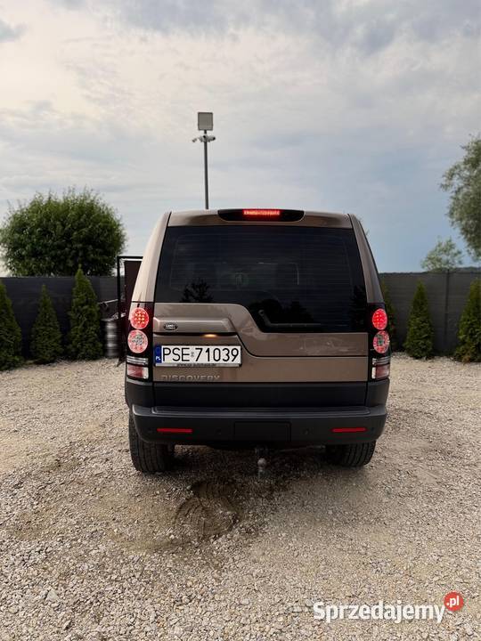 Land Rover Discovery IV 2015r 4X4 30 V6 210 187 Śrem