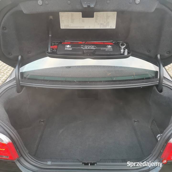 BMW E60 525i Rok produkcji 2004 Warszawa
