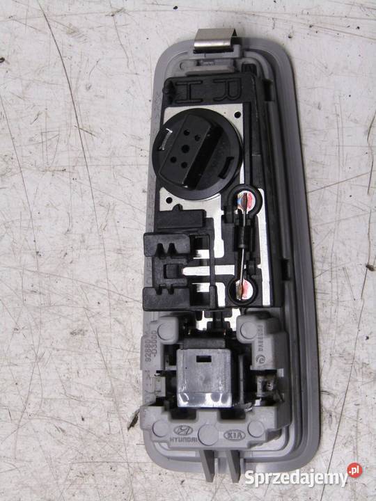 LAMPKA OŚWIETLENIE WNĘTRZA KABINY HYUNDAI TUCSON osobowe