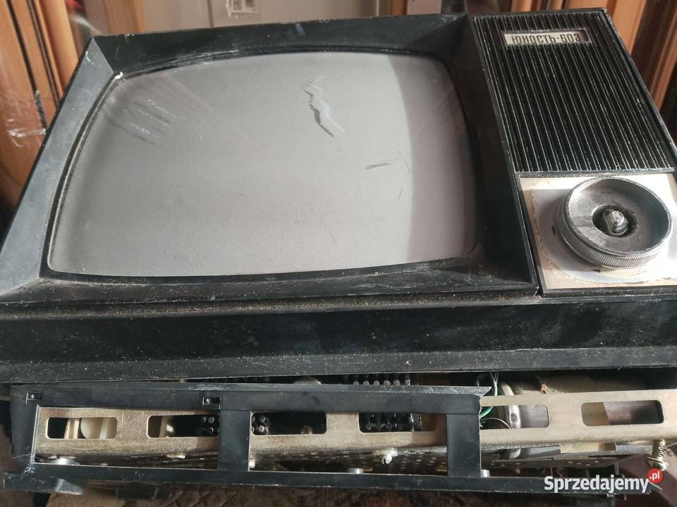Telewizor retro kolekcjonerski R603 radziecki Legnica