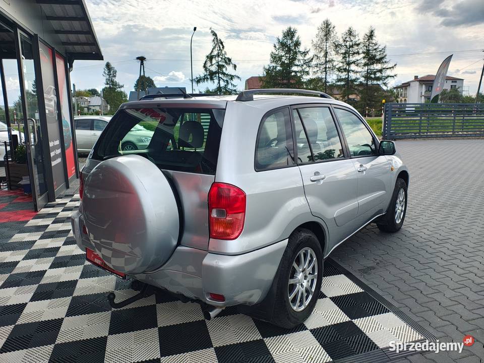 TOYOTA RAV 4 20BENZYNA 4X4 PEŁNA KONSERWACJA lakier metallic Zarszyn