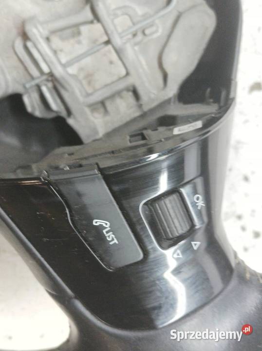 KIEROWNICA MULTIFUNKCJA SKÓRZANA Peugeot 308 II Rok produkcji 2017 świętokrzyskie