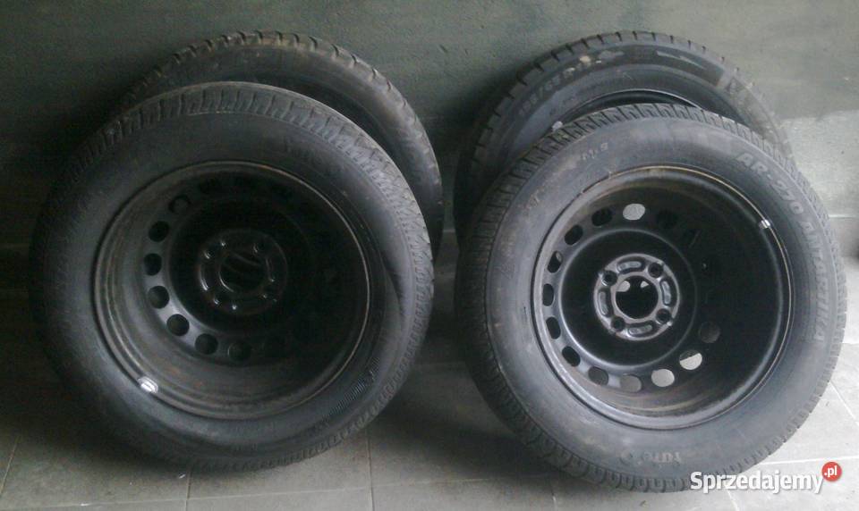 Koła Volvo 4 śruby 195 65 15 Olesno