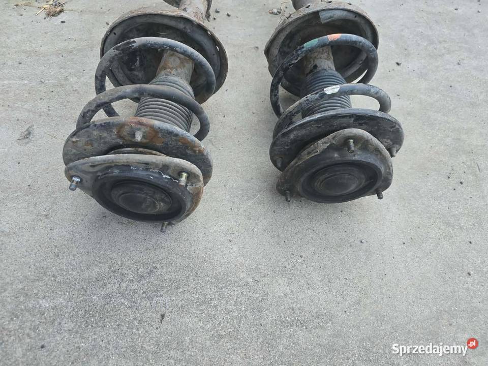 Kolumny MacPhersona do Subaru Outback III Rok produkcji 2003 Zestawy zawieszenia