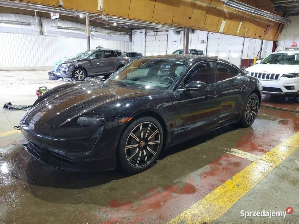 2023 PORSCHE TAYCAN