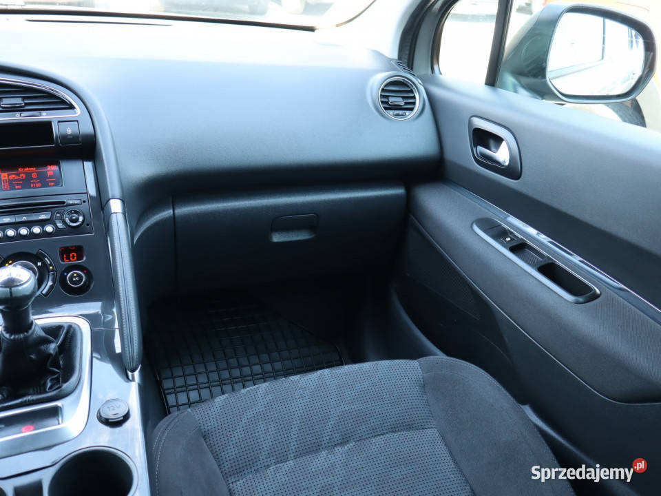 Peugeot 3008 16 VTi MPV