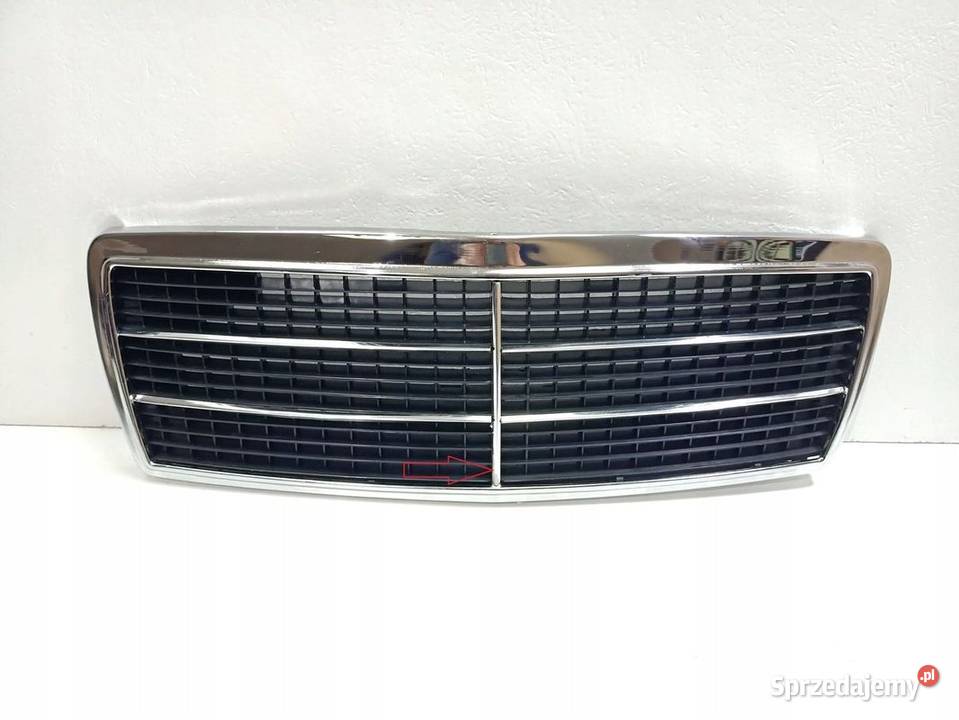 Mercedes CKLASA W202 9301 ATRAPA GRILL PRZÓD osobowe Skarżysko-Kamienna