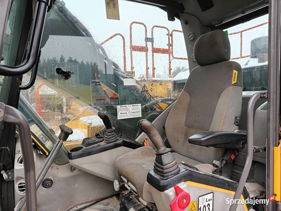 Volvo EC250EL Silnik D8J Klepka 800mm 340 nie świętokrzyskie