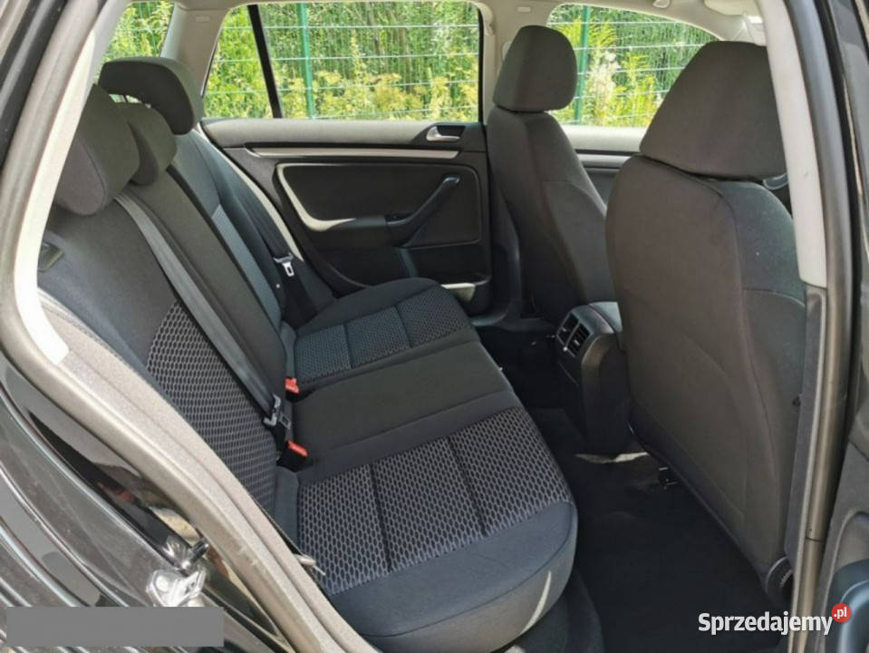 Volkswagen Golf 16 TDI CR 105 1 właściciel czujnik deszczu Strzegom