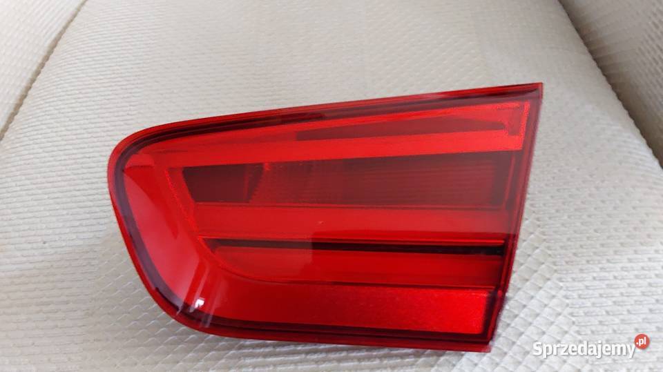 BMW 1 F20 lampa tylna w klapę 7359019 lewa i Rok produkcji 2016 Brzesko