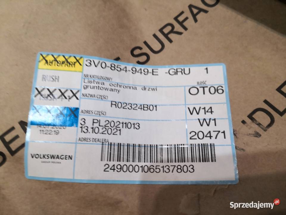 Listwa ochronna drzwi lewy tył SKODA SUPERB III Siedlce