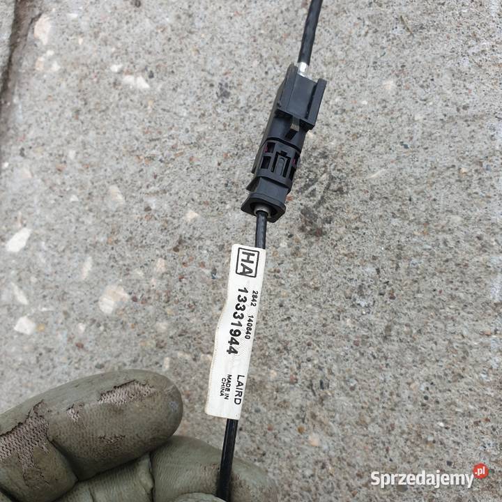OPEL ASTRA IV J ANTENA DACHOWA 13331944 Łochowice