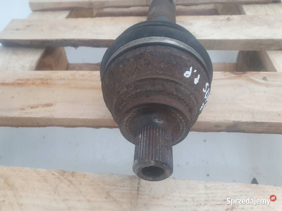 Skoda Superb II 36 FSI VR6 PRAWA Przód Półosie lubelskie