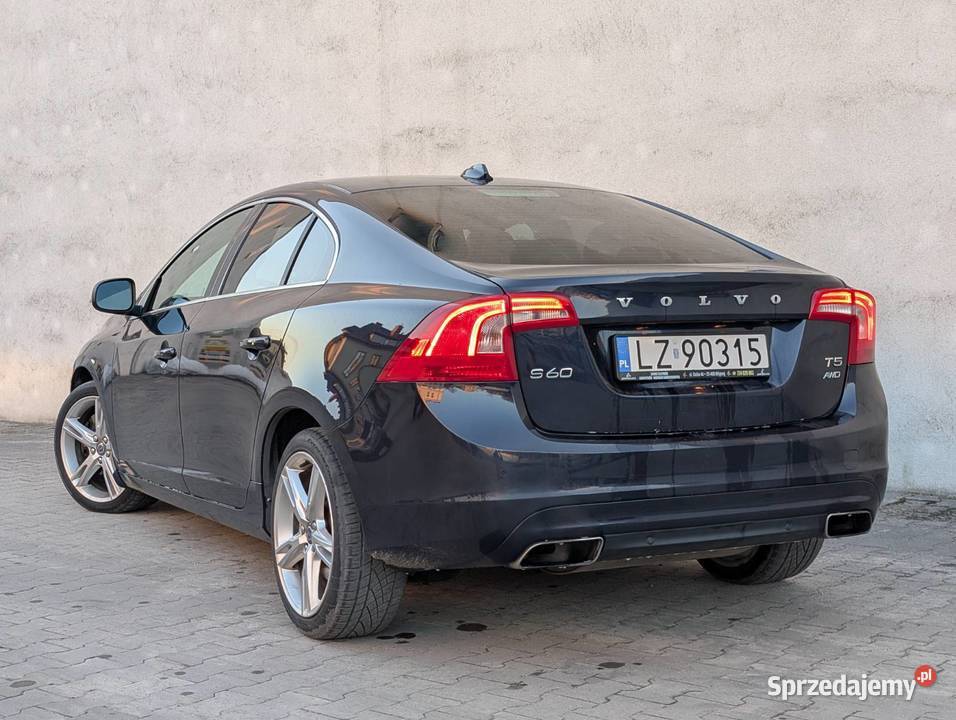 VOLVO S60 T5 AWD 25T 2016 LPG Nawigacja Kamera lubelskie Lublin sprzedam