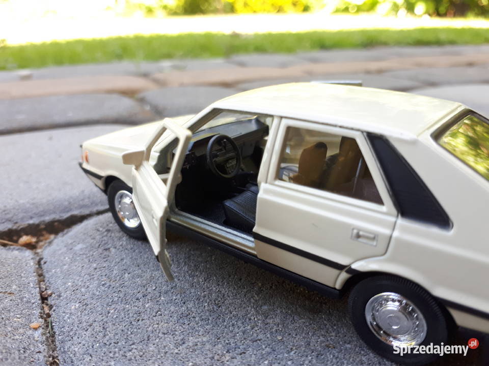 FSO Polonez 1500 MR78 Borewicz 134 czarne Tywonia