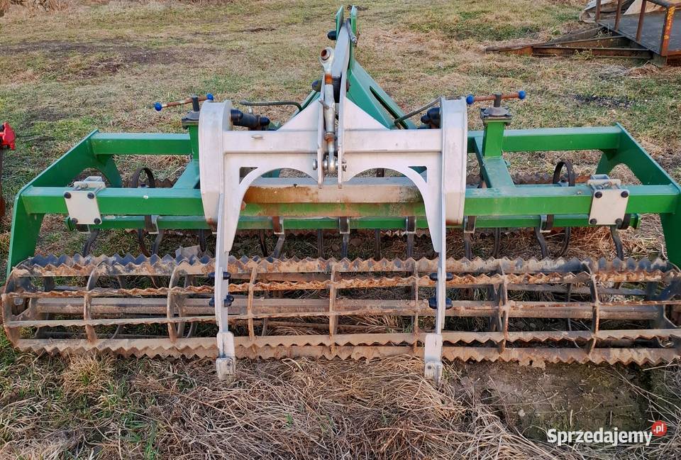 Agregat uprawowo siewny nieuszkodzony Radłowo
