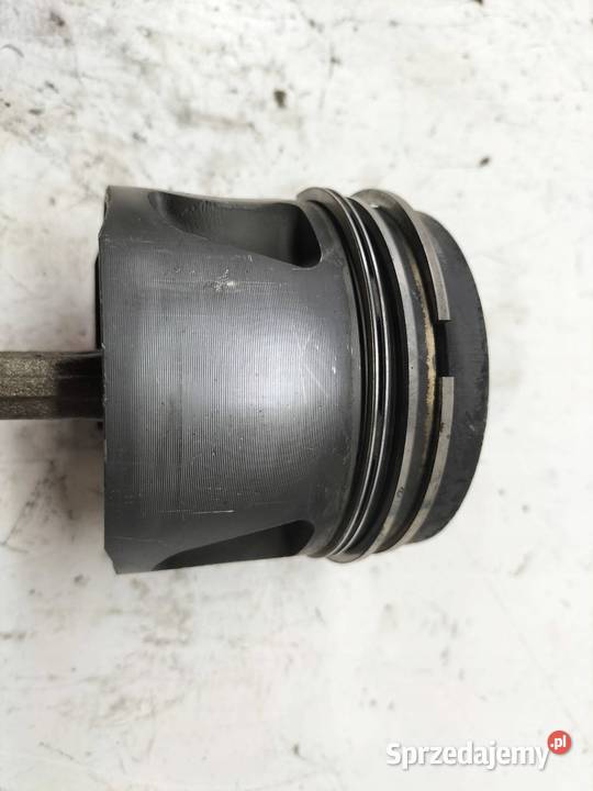 TŁOK KORBOWÓD 81L33 25 TDI Volvo V70 II 19992007 sprzedam