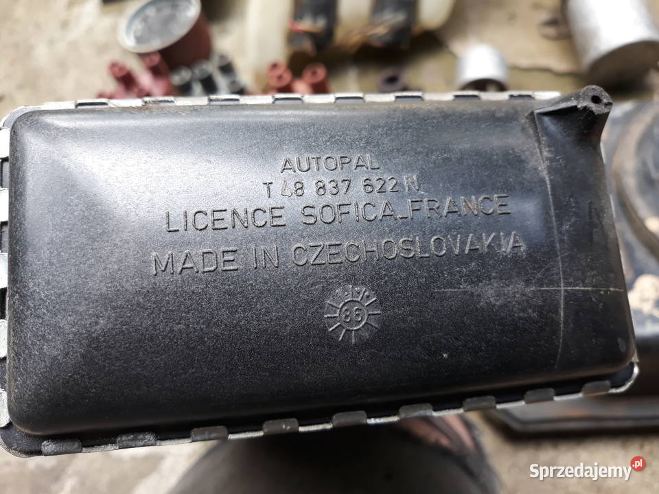 Skoda octawia 120 105 faworit różne części PRL Leszno