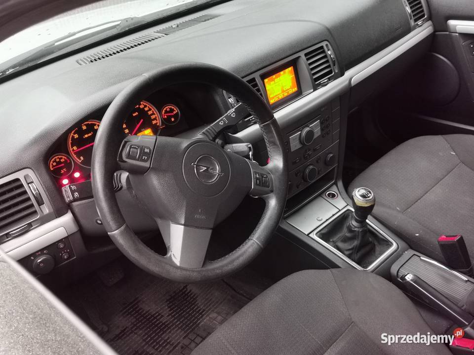 Opel Vectra C lift kombi 2006r Kampinos
