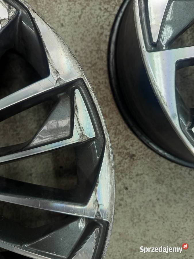 Alufelgi audi A6 c8 19 orginalne 5112 Samochodowe Rzeszów
