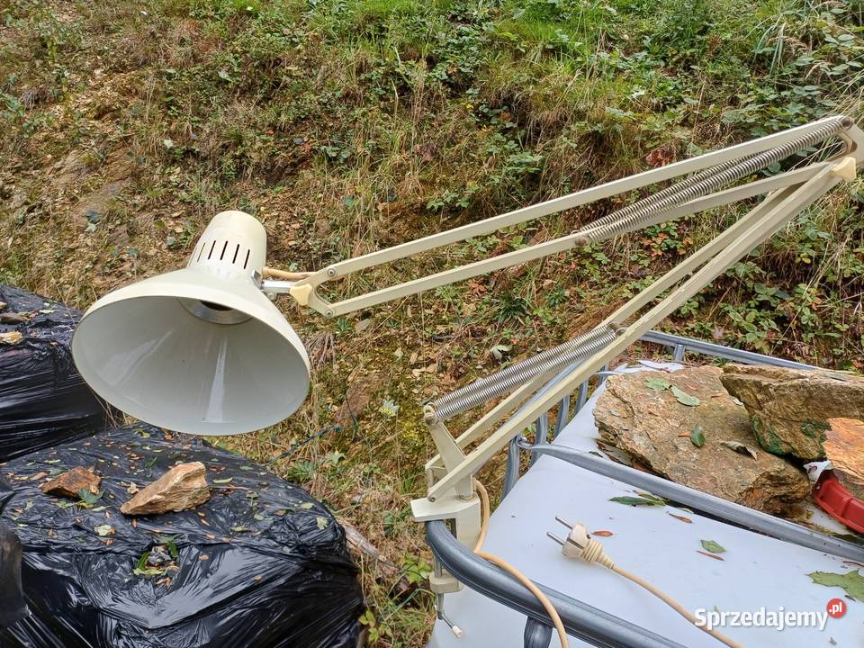 Retro lampa warsztatowąkreslarska Bocianka w dolnośląskie