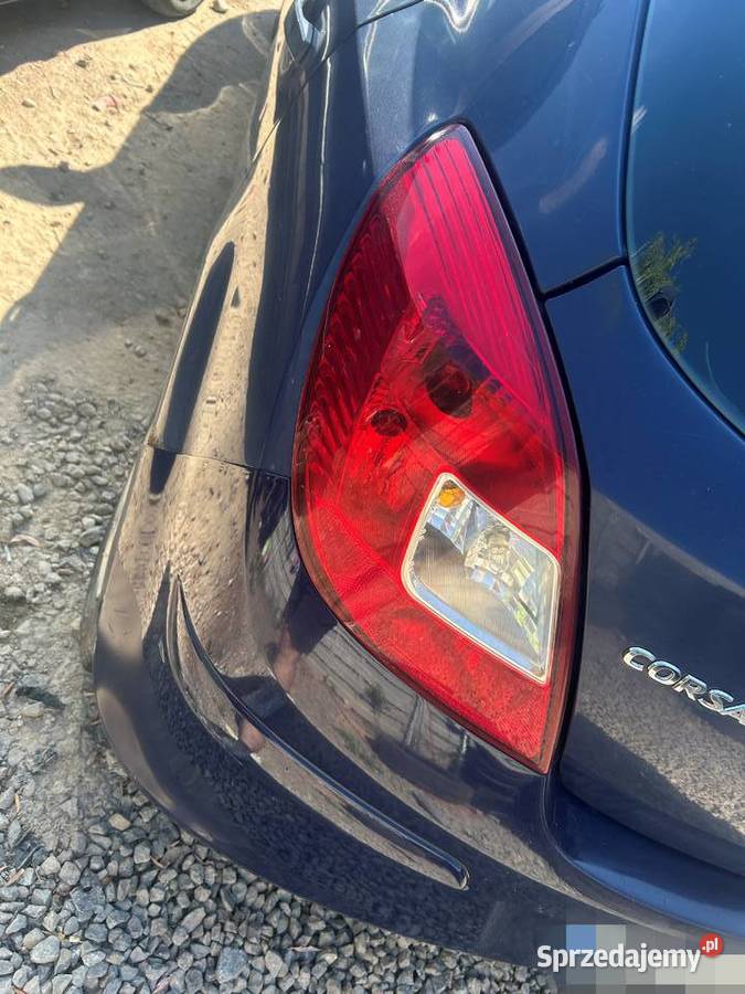 lampa tylna lampy tylne Opel Corsa D FL LIFT osobowe świętokrzyskie Bodzentyn
