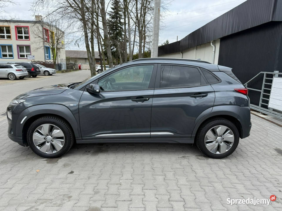 Hyundai Kona 100 elektryk Bogate wyposażenie światła LED Syców