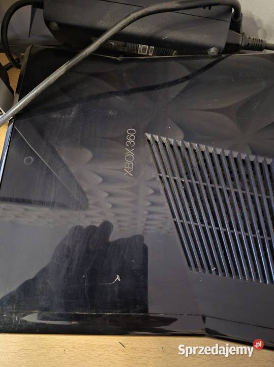 Konsola XBOX KINEKT telewizor z grami telewizor Xbox360 kujawsko-pomorskie Sypniewo sprzedam