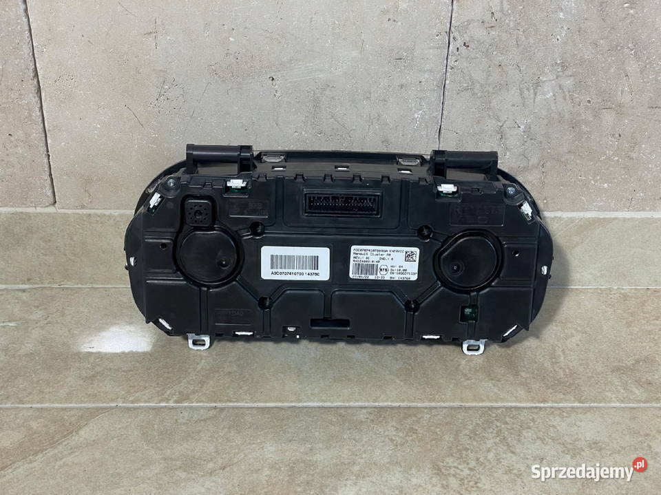 ZEGAR LICZNIK DACIA DUSTER II 248091014R małopolskie Barwałd Dolny