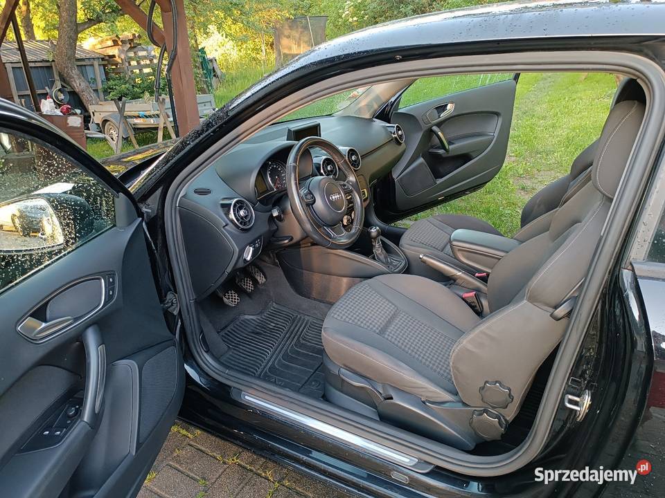 Audi A1 16 tdi kurtyny powietrzne Cięcina