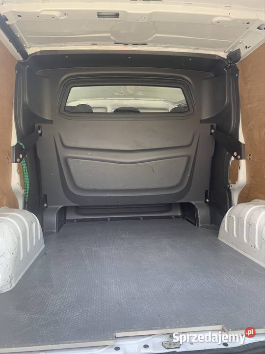 Opel Vivaro BCDTI isofix Jarosław