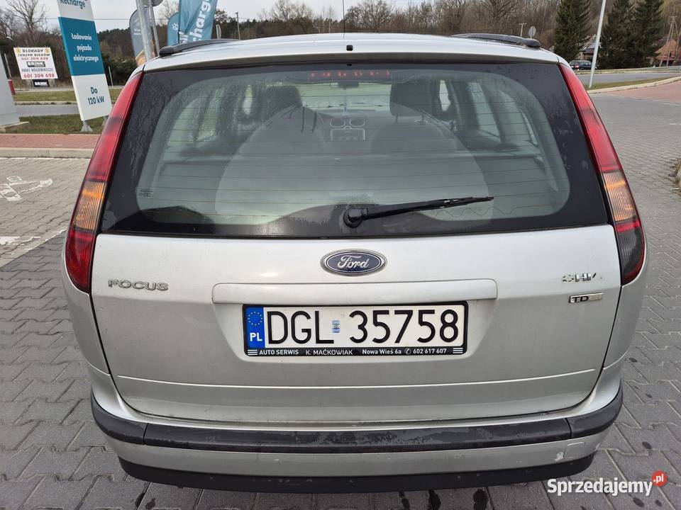 FORD FOCUS MK2 KOMBI 1800 TDIKLIMA manualna dolnośląskie