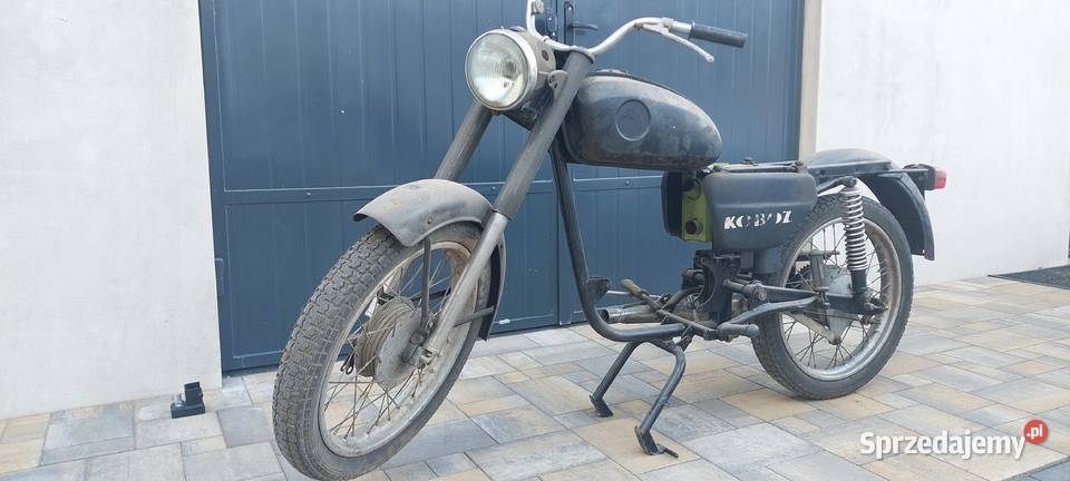 WSK 175 Kobuz 125 4 3