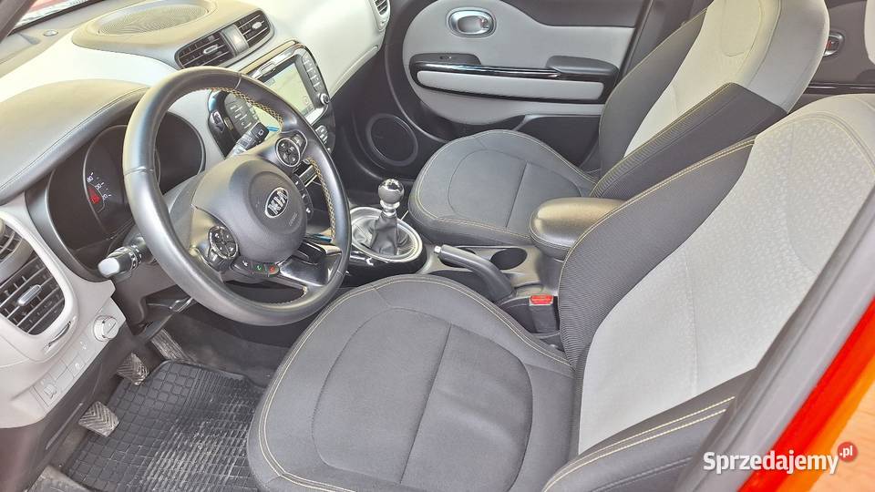 Kia Soul Nawigacja Kamera cofania czerwony Zamość sprzedam