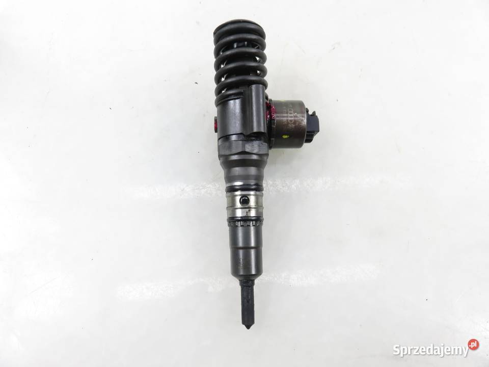 POMPOWTRYSKIWACZ GOLF V 20 TDI 03G130073G