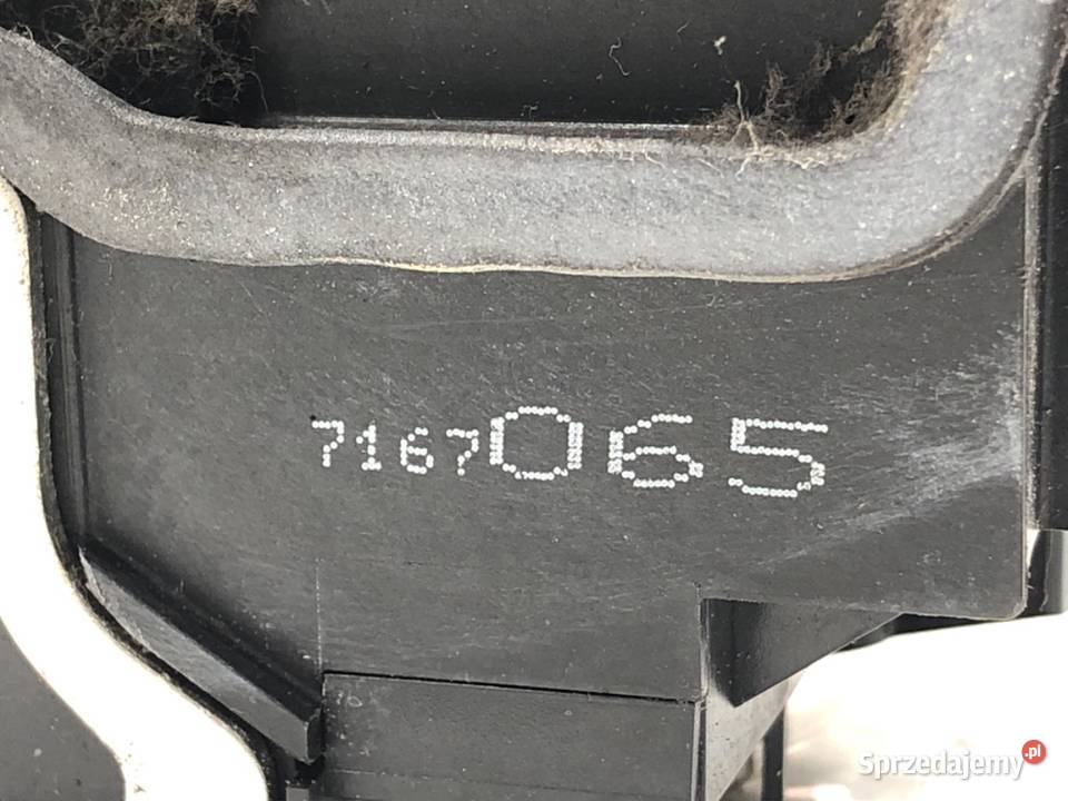 ZAMEK DRZWI LEWY PRZÓD BMW E87 Hatchback 0313