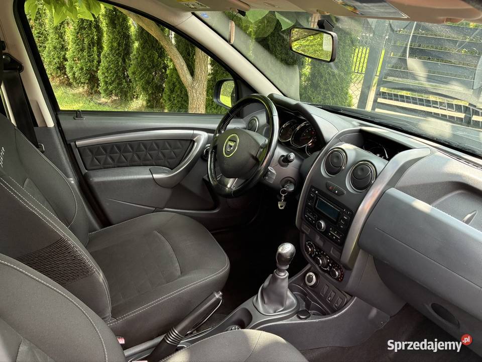 Dacia Duster 15 dCi 4x4 2014 Salon 112 Prywatnie 4/5 Warka