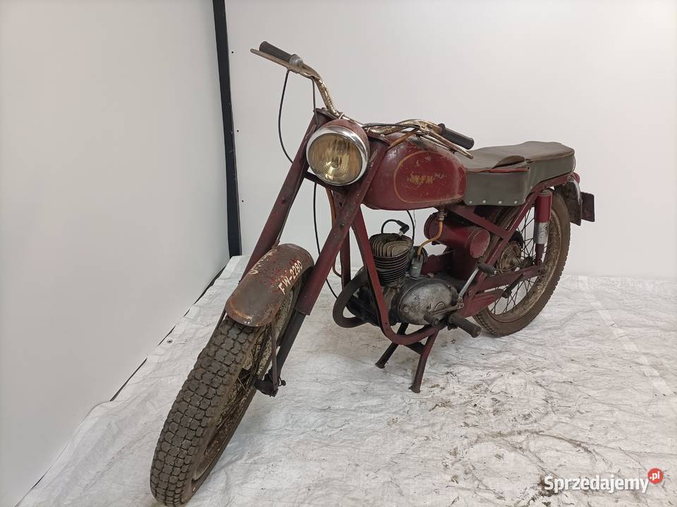 WFM 1956rwiśniowa oryginalny stan sprzedam