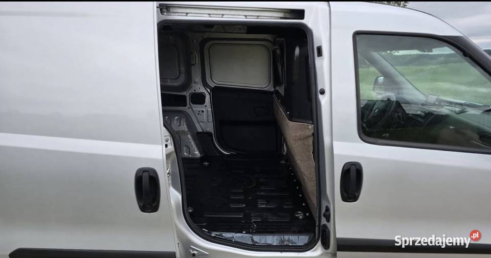 Opel Combo Lift klima kamera cofania paka Combo