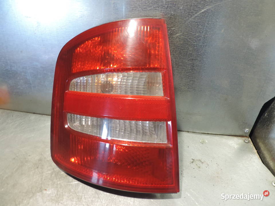 SKODA FABIA 1 KOMBI LAMPA LEWA TYŁ TYLNA Nowy Sącz