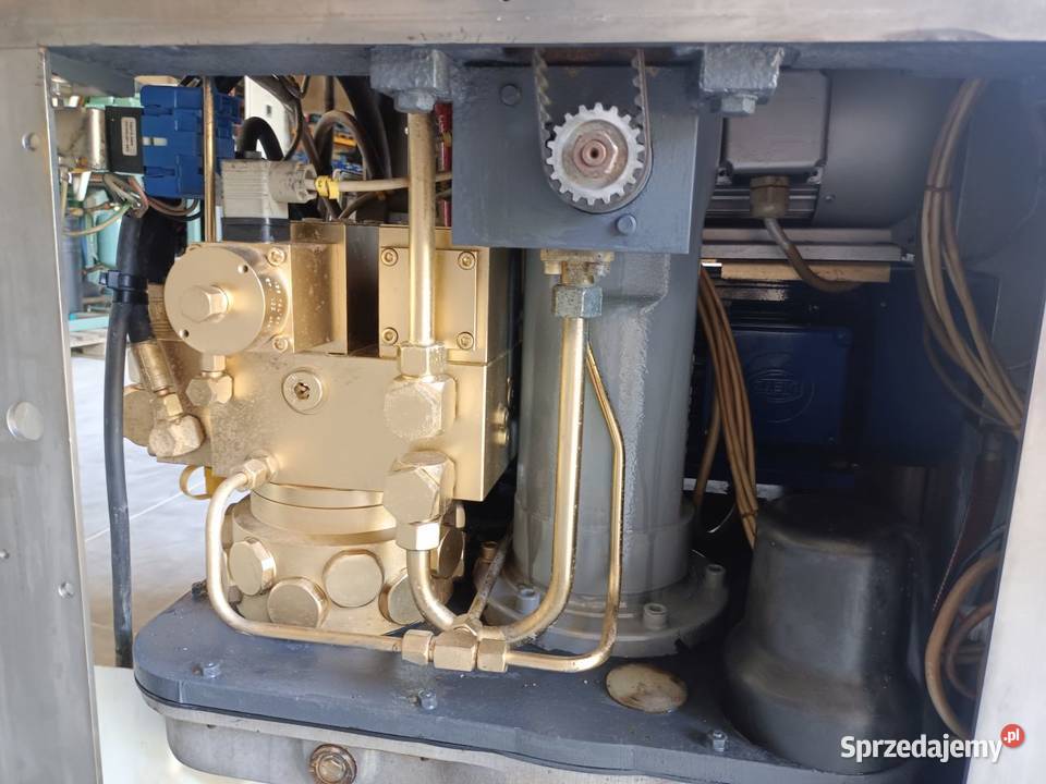 Nadziewarka próżniowa Handtmann VF80 Niedźwiedź