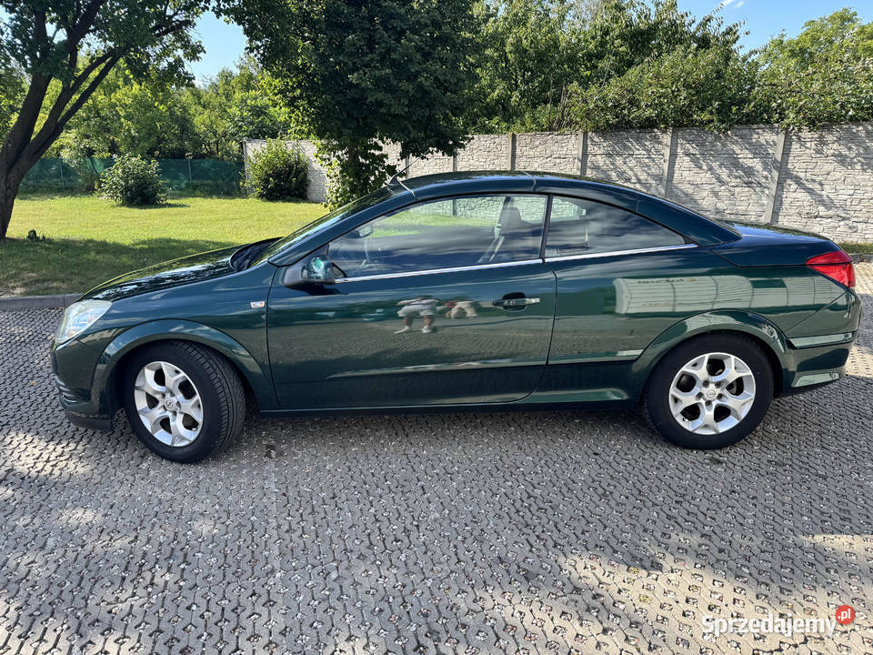 Opel Astra H 16 115 2008 garażowany Radomsko