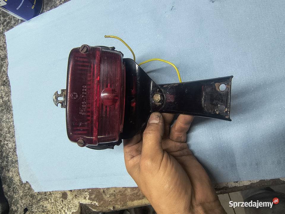 Tylnia lampa mocowanie jawa Mustang