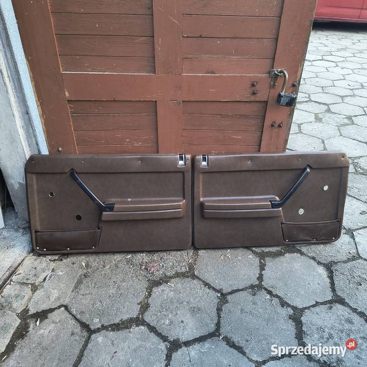 Boczki Lada 2101 2105 2107 osobowe Wyposażenie wnętrza Łódź