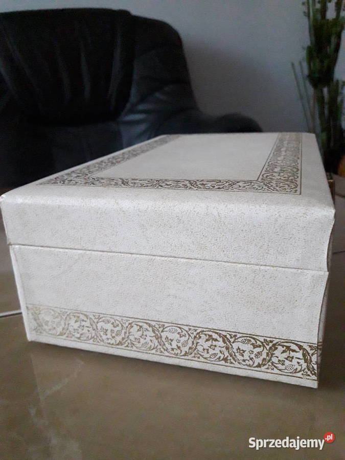 Ekskluzywna szkatułka na biżuterię Desing